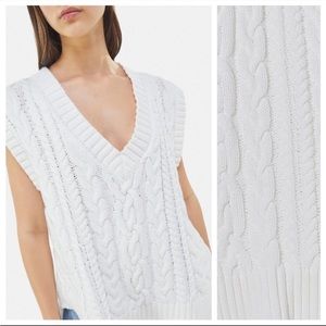 Zara Bershka White Sweater Vest
